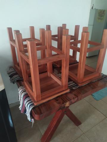 Mesa madeira no Ângico 1.00x1.00