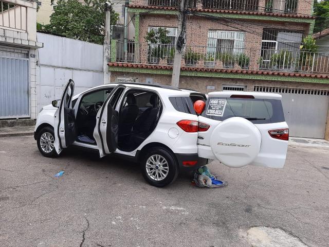 Ecosport branco2015,banco de couro,rodas de liga leve aro 15,unico dono - Foto 12