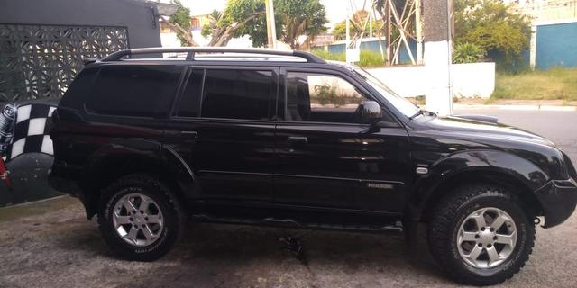 Pajero Sport 3.5 V6 4x4 - 2011 - Foto 11