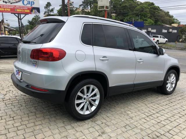 Volkswagen TIGUAN 2.0 - Foto 4