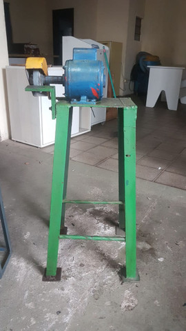 Esmeril 229 v trifásico - Foto 3