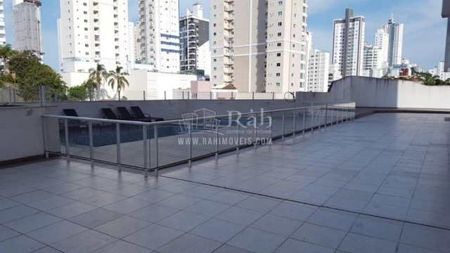 Apartamento mobiliado para locação com 3 dormitórios sendo 1 suite em Balneário Camboriú - Foto 11