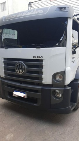 VW 15 190 CONSTELETION BAU PLATAFORMA ANO 2020