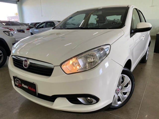 GRAND SIENA ATTRACTIVE 1.4 2016 PROCEDÊNCIA!!