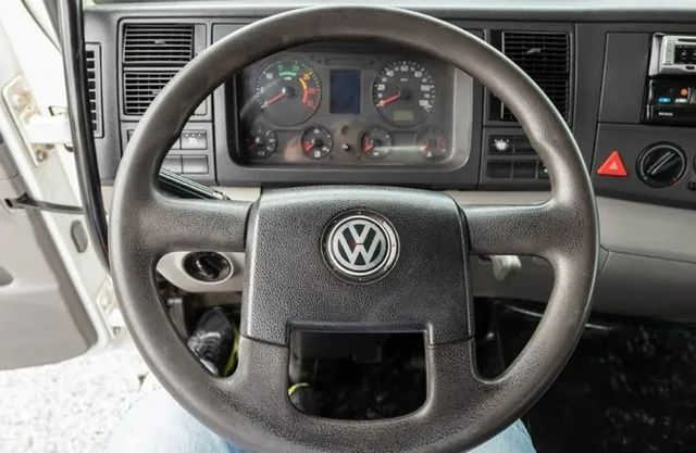 Volkswagen 26260 Munck Madal 45 Ano 2012 (transfere Dívida)