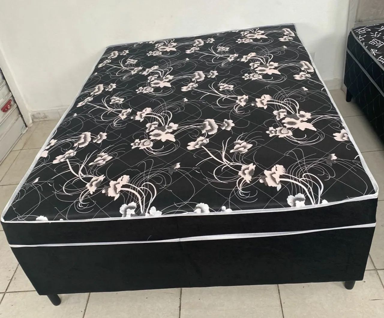 Cama Box casal conjugada nova a pronto 