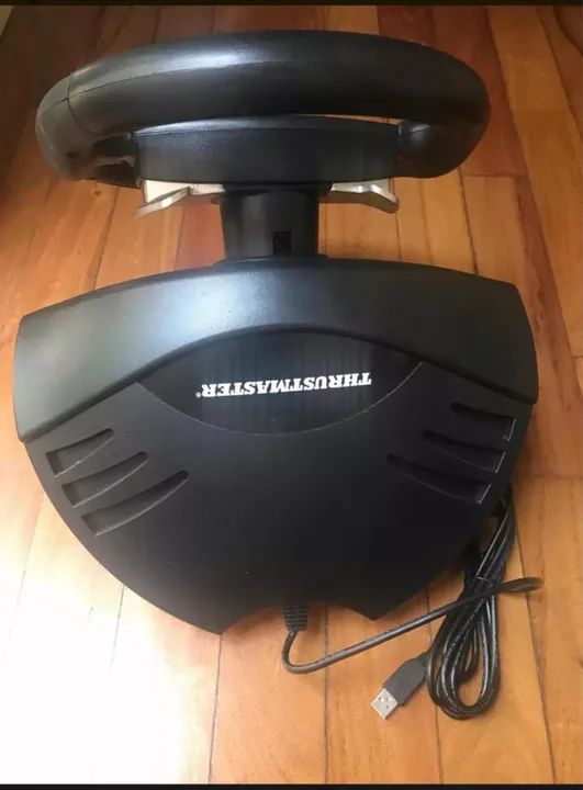 Volante Thrustmaster Ferrari GT Experience 2 em 1 - Foto 4