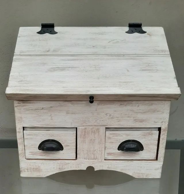 Móvel Decoração tipo Escrivaninha c/ 02 gavetas (c/ COMPARTIMENTO SECRETO)