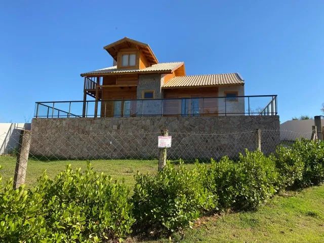 Chácara com Casa, Quisque e Piscina Condomínio Tucunaré em Alvorada do Sul..