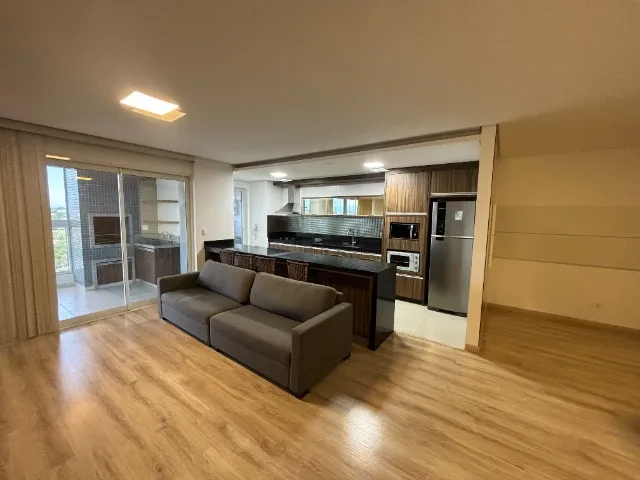 Alugo Apto mobiliado Edifício Alto Padrão