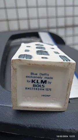 Casinha de porcelana klm n° 54 cheia Bols - Foto 6