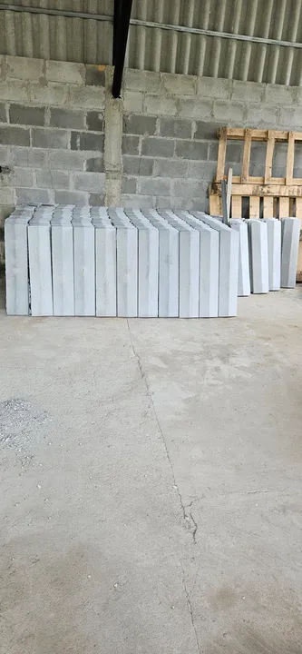 Pingadeira de concreto, com ferro