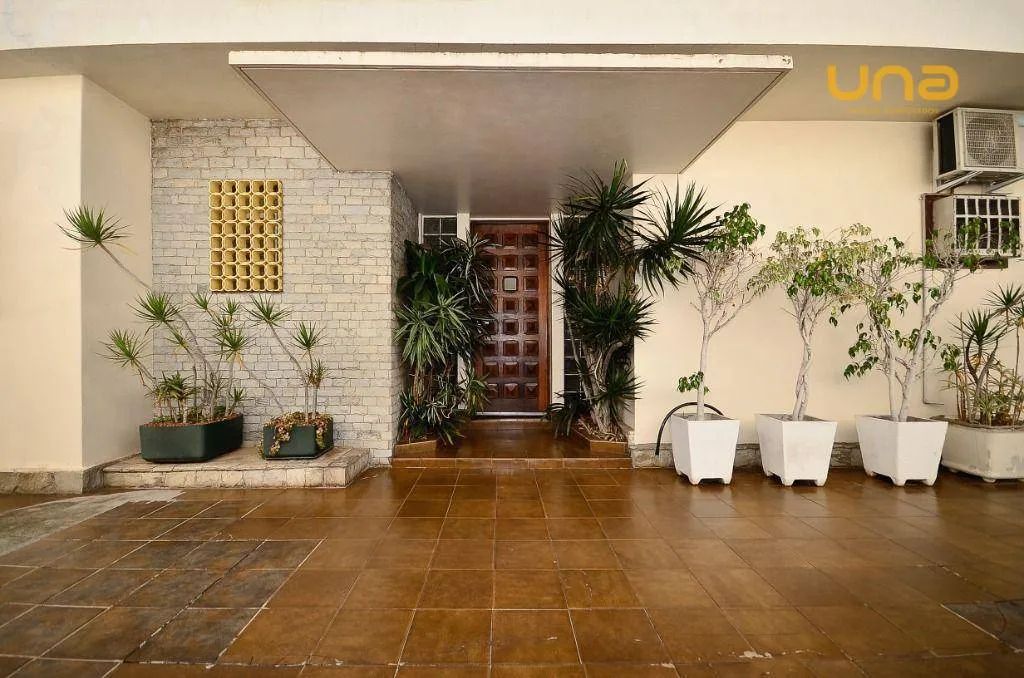 Casa comercial com 8 salas à Venda com 314 m² no Centro de Curitiba/PR - Foto 2