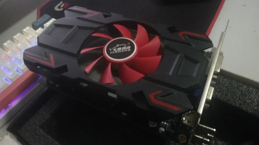 Placa de vídeo HD 6750 (COM DEFEITO)
