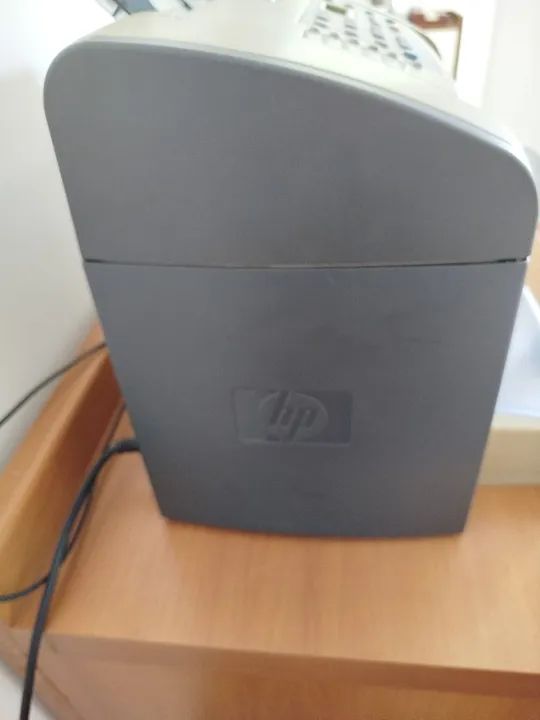 Impressora Multifuncional HPLaserJet M1319f MFP - Foto 4