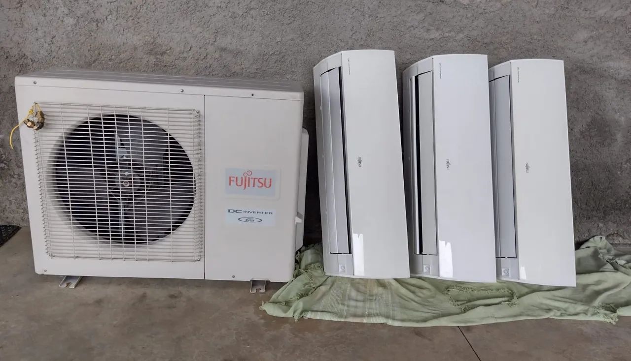 Multi Split. Tris Split Fujitsu.