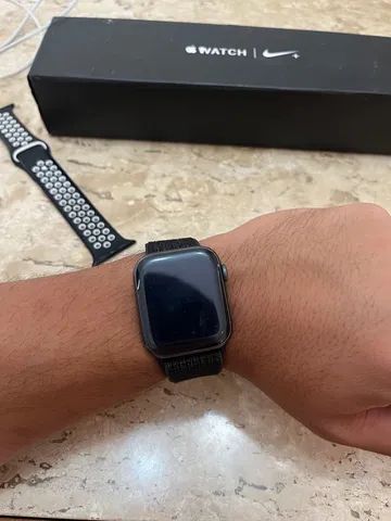 Apple watch 4 store nike sport loop