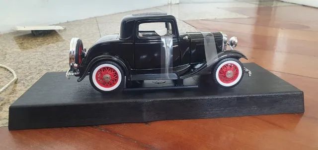 Ford 3 Window 1932 - Road Legends 1/18 - Foto 5