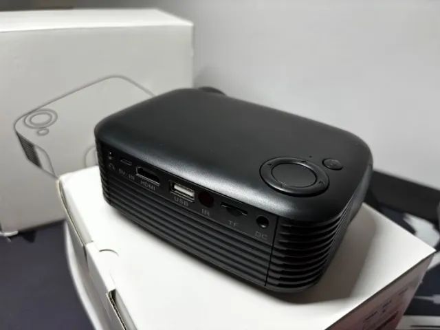 Projetor A2000 Mini com Som - Lacrado - Foto 4