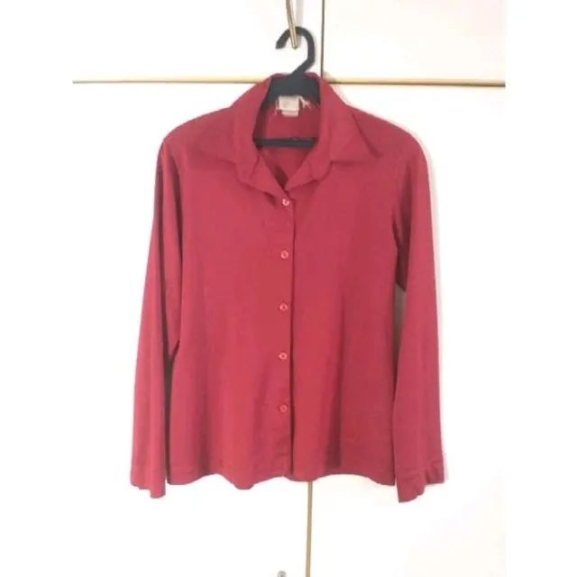 camisa vintage vermelho cereja