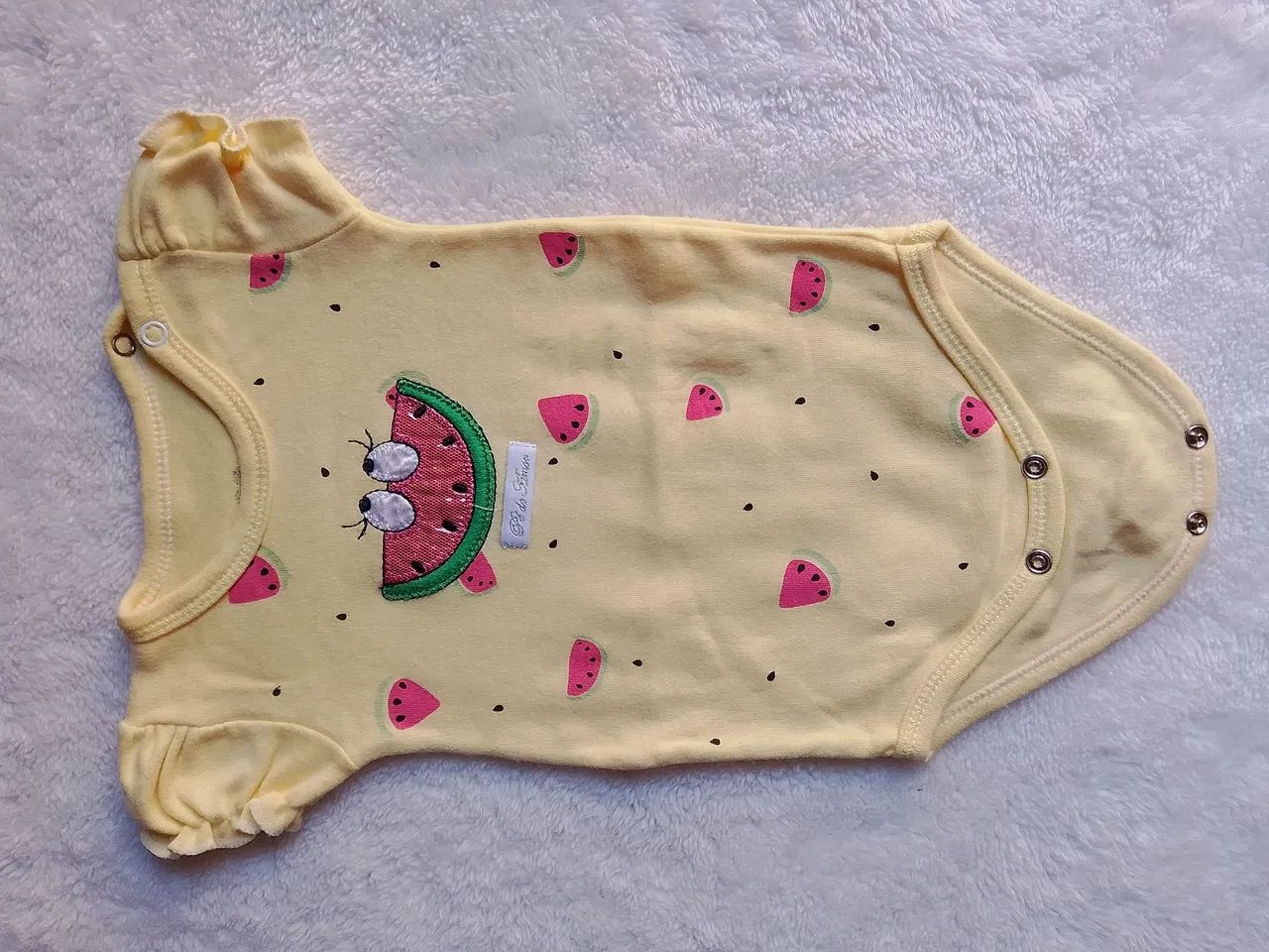 roupinhas de mesvesariio Tamanhos M e G 25$ cada  - Foto 5