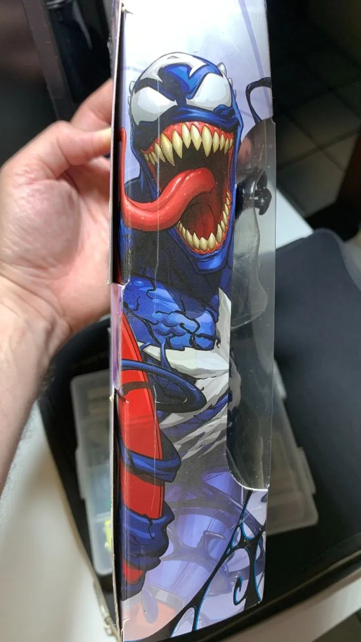 Capitão America Venomizado - Action Figure - (Novo - Lacrado) - Foto 3