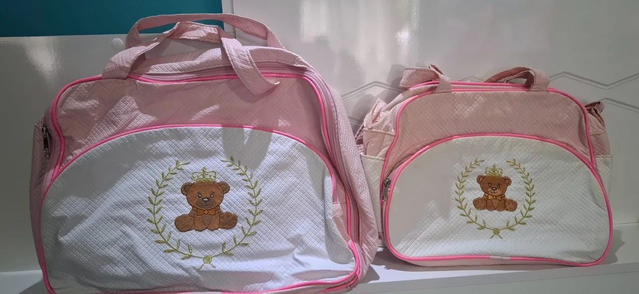 Kit com 2  bolsa maternidade de menina 