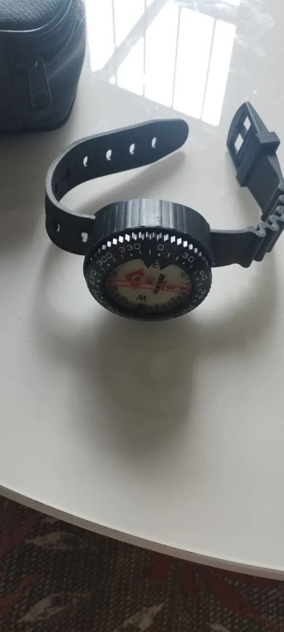 Bússola de pulso para mergulho - Foto 3