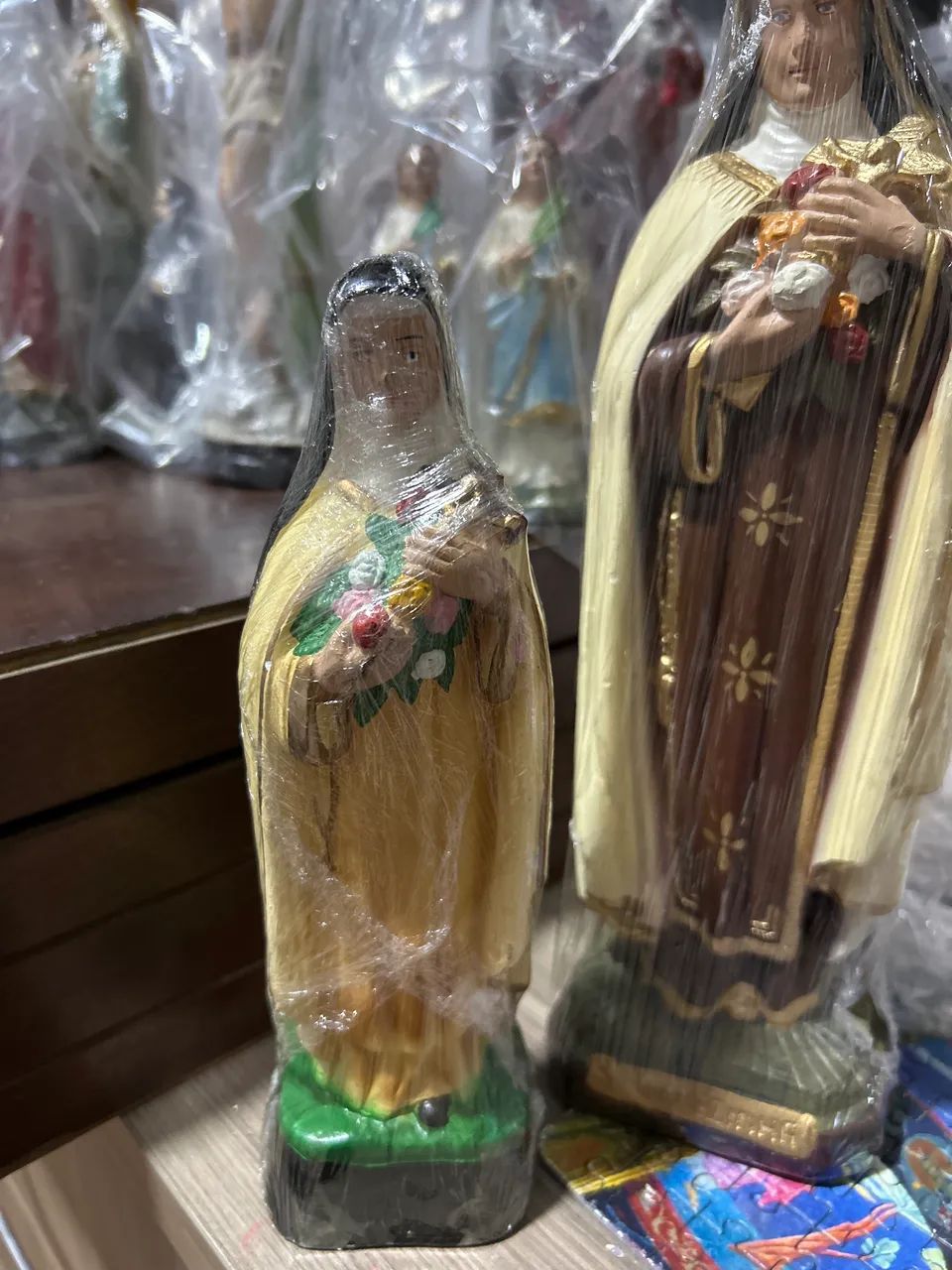 Santa Terezinha com 21cm