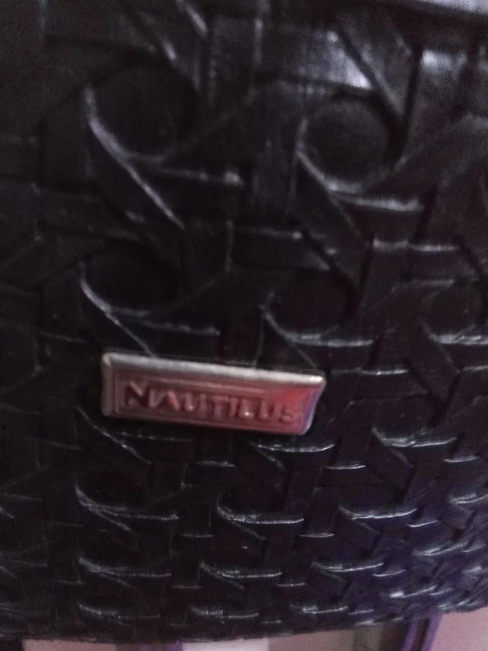 Bolsa de ombro preta Nautilus  - Foto 5