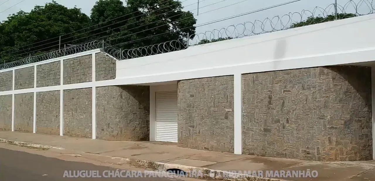 Fazenda/Sítio/Chácara na Praia de Panaquatira para aluguel. 10 suítes, área de lazer com p - Foto 2