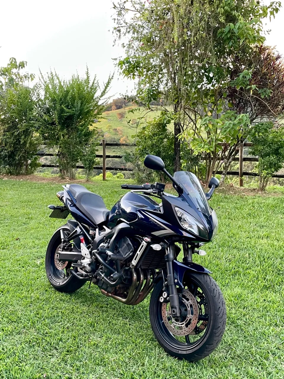 Motos YAMAHA FZ6 no Brasil