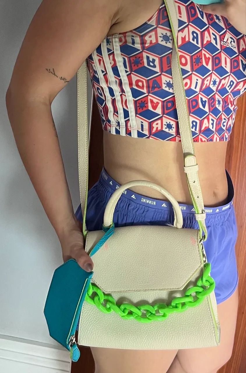 Bolsa Arezzo com corrente  - Foto 5