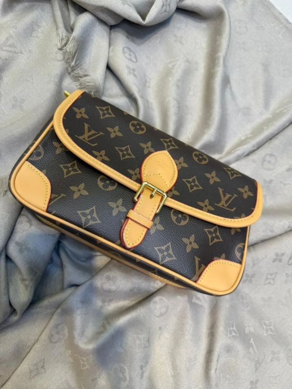 Bolsa Louis Vuitton 