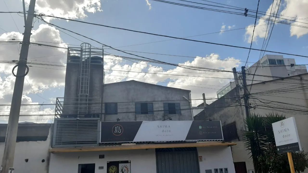 Apartamento para aluguel possui 60 metros quadrados com 2 quartos
