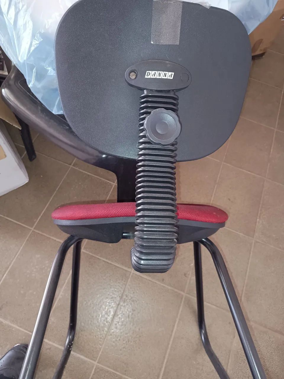 Cadeira fixa de escritório  - Foto 2