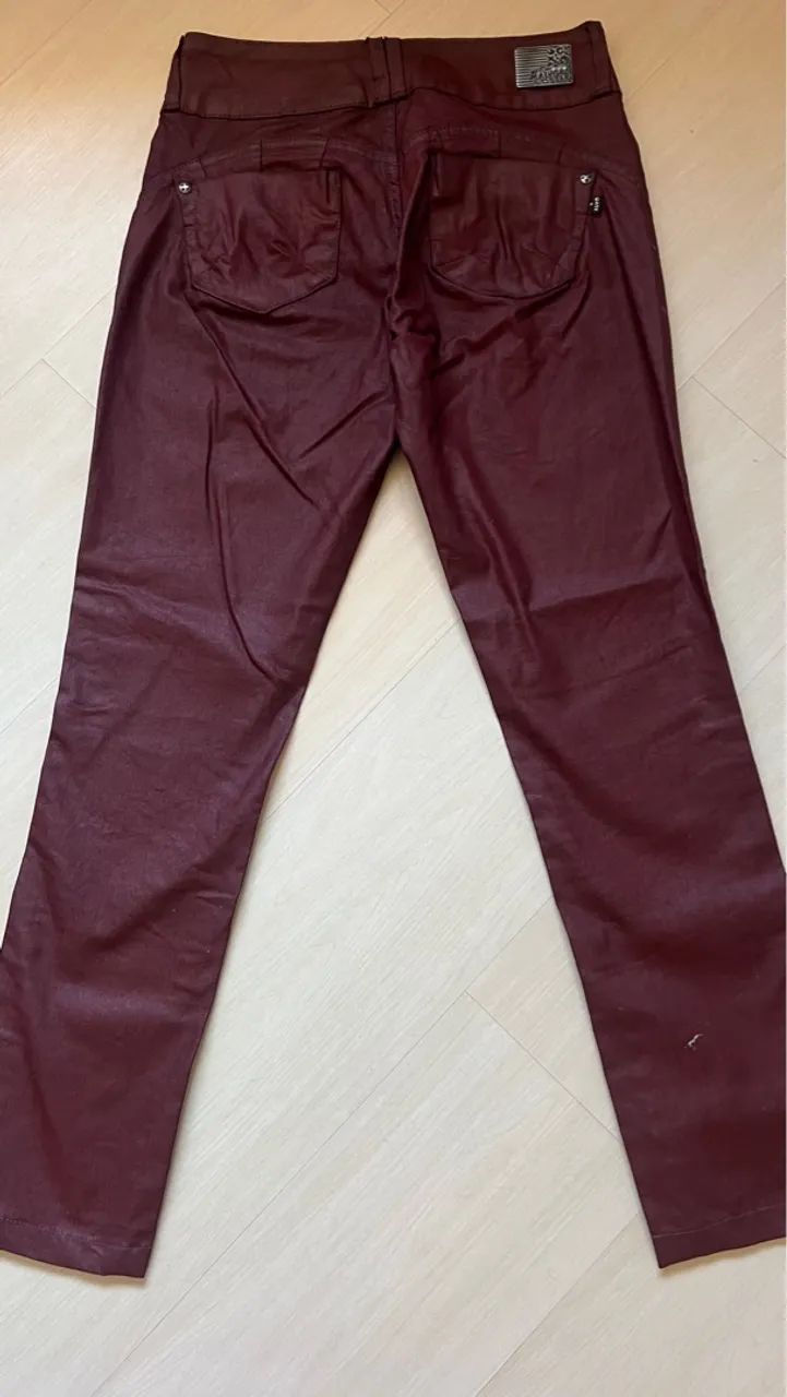 Calça feminina vinho VALVO - Foto 2