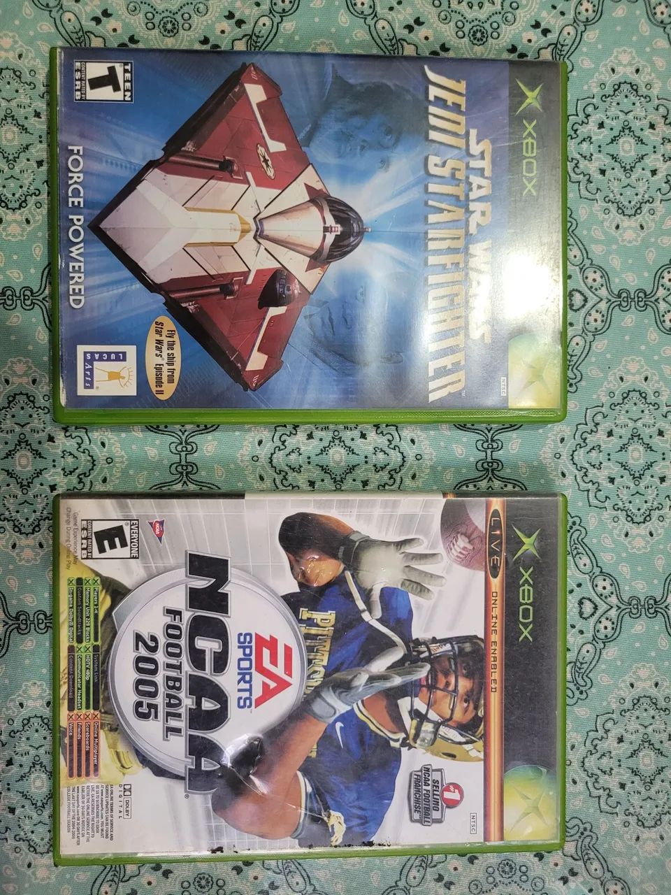 Jogos Xbox Star Wars Jedi Starfighter e NCAA Football 2005. R$ 50,00 cada jogo