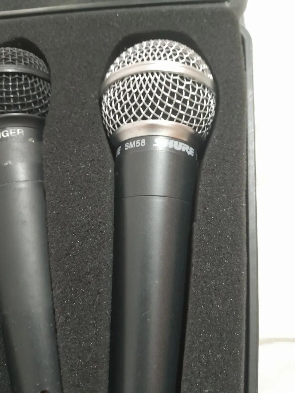 Maleta profissional microfones Shure + Behringer + - Foto 3