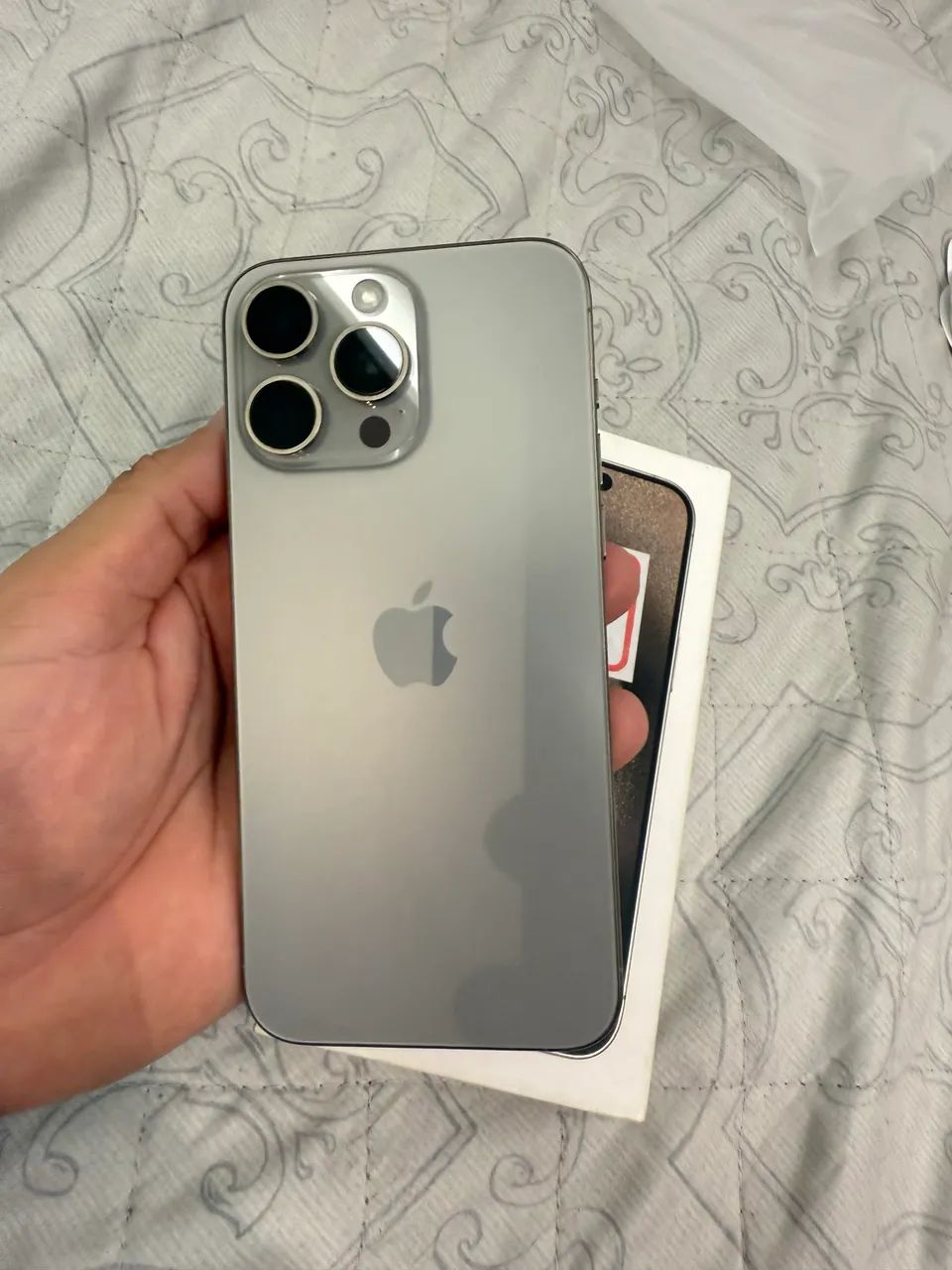 iPhone 15 promax titanium - Foto 2