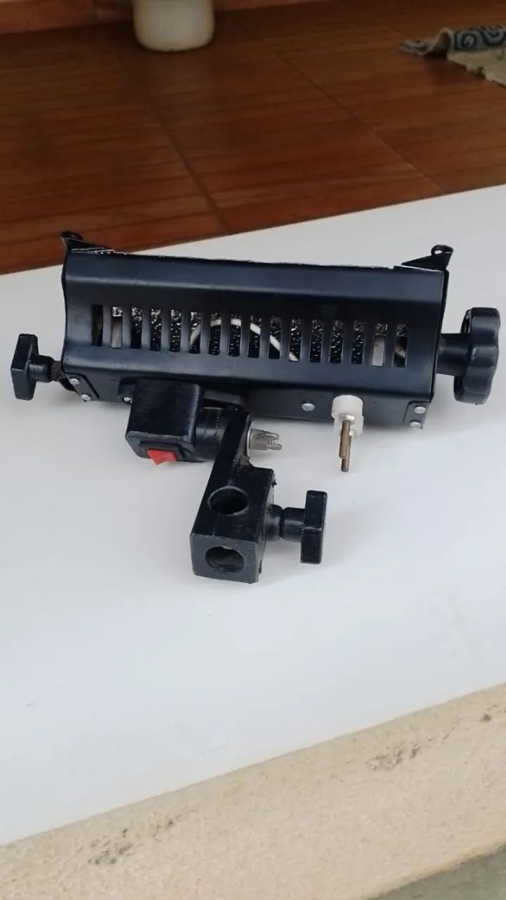 Refletor Profissional 500W- lâmpada halogena-  Luz Quente - fotografia- filmagem - Foto 2