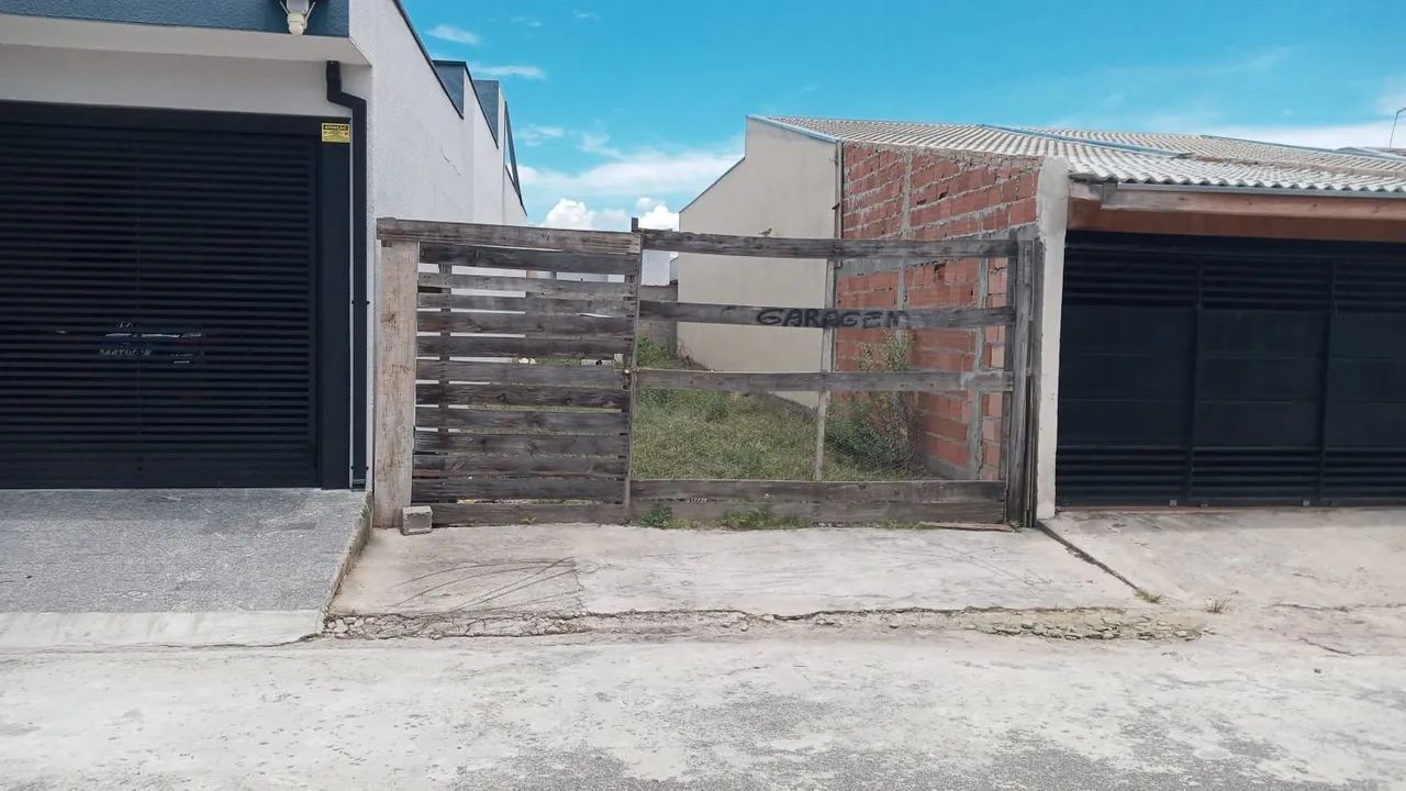 foto - Pindamonhangaba - Conjunto Habitacional Terra dos Ipês I (Sul)