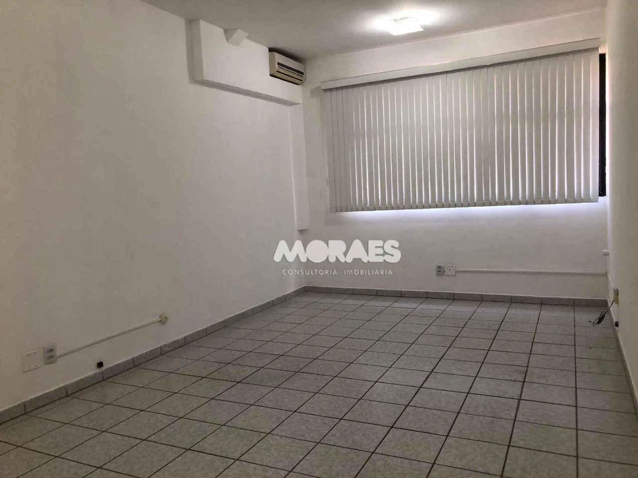 Sala comercial para alugar com vaga de garagem, 36 m² por R$ 1.000/mês - Mirante Center -