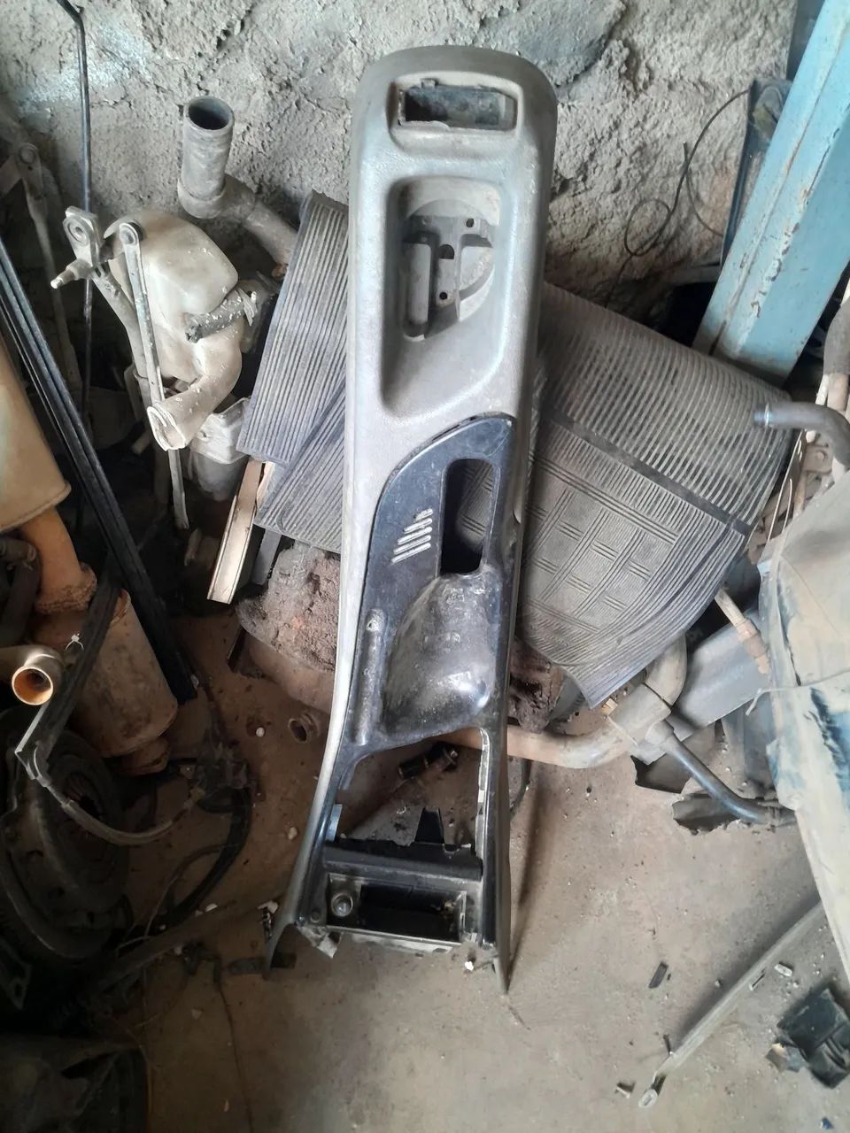 Console central do mondeo