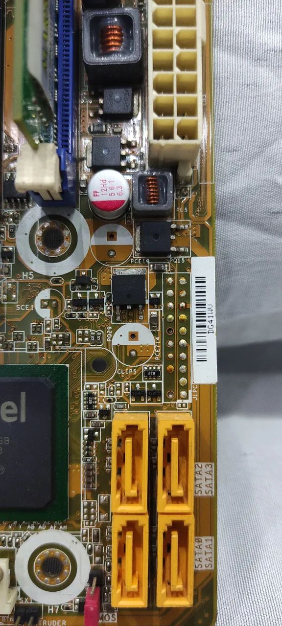 Placa Mae 775 Intel DG41 - Foto 4