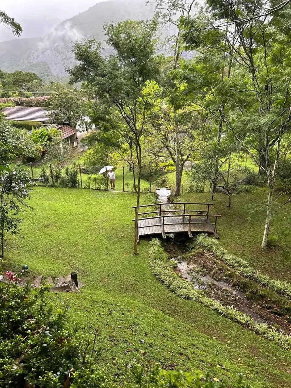 Casa de condomínio para venda com 141 metros quadrados com 2 quartos