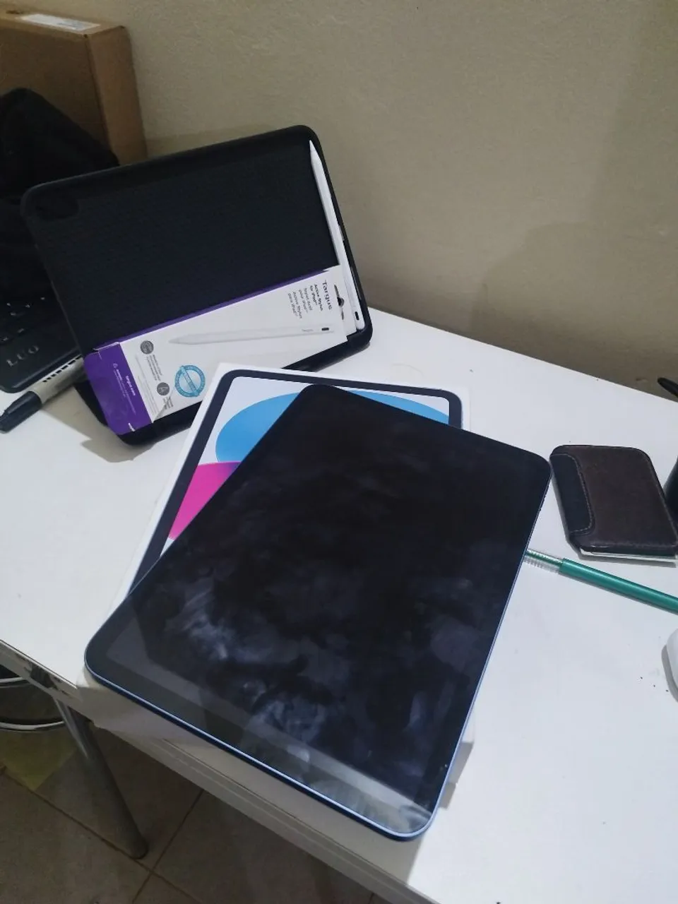 Ipad 10°gen azul 64gb + Caneta Pencil targus + capa preço NEGOCIÁVEL