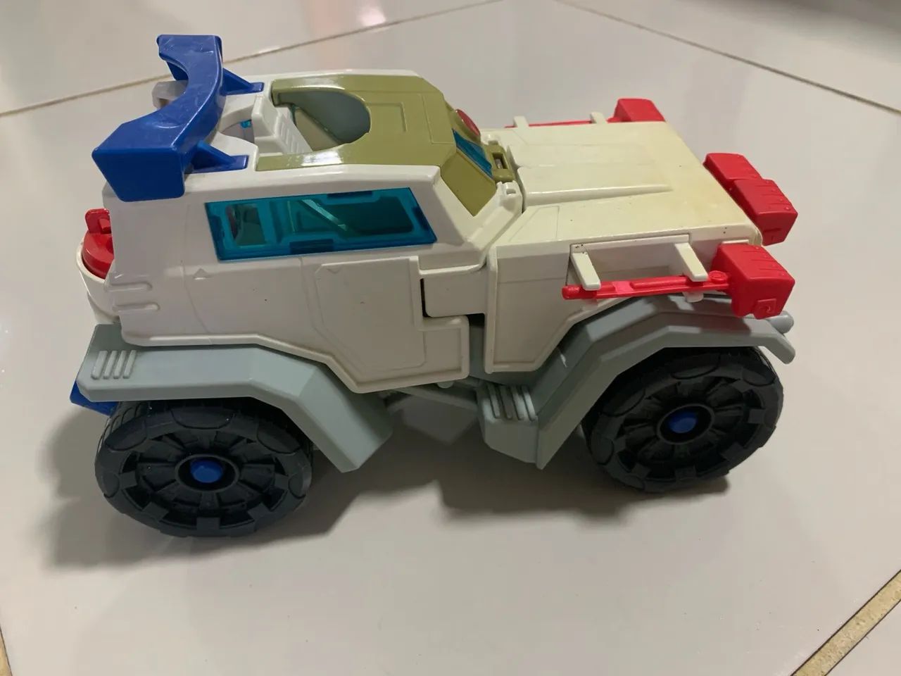 Imaginext Carro do Ciborg 