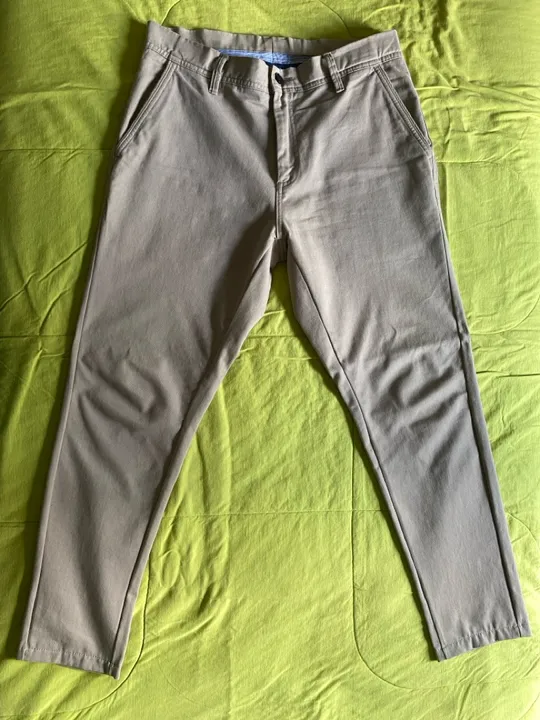 Calça em Sarja masculina
