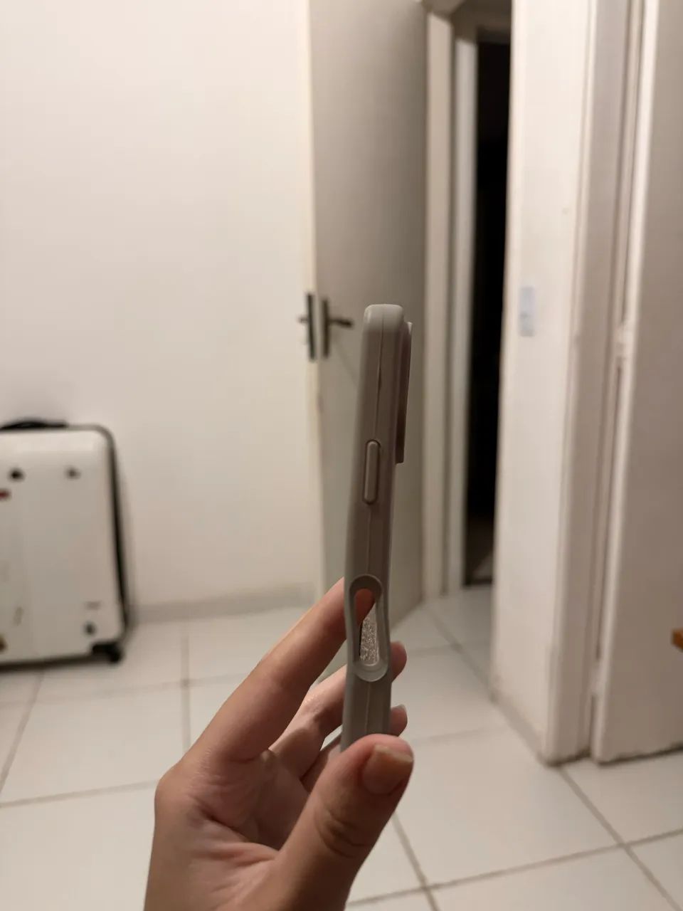 Capinha Iphone 16 Pro | Cinza  - Foto 3